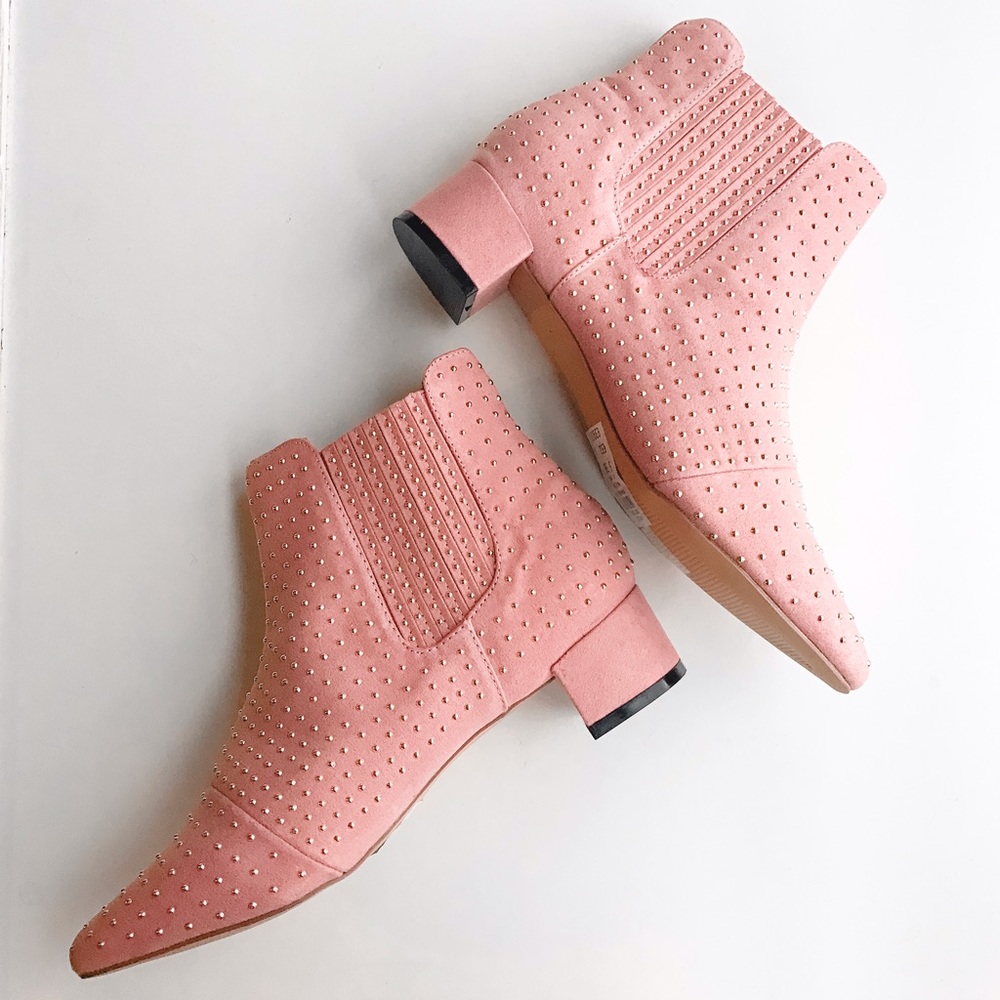 NWT | Topshop Killer Studded Chelsea Boot in Pink