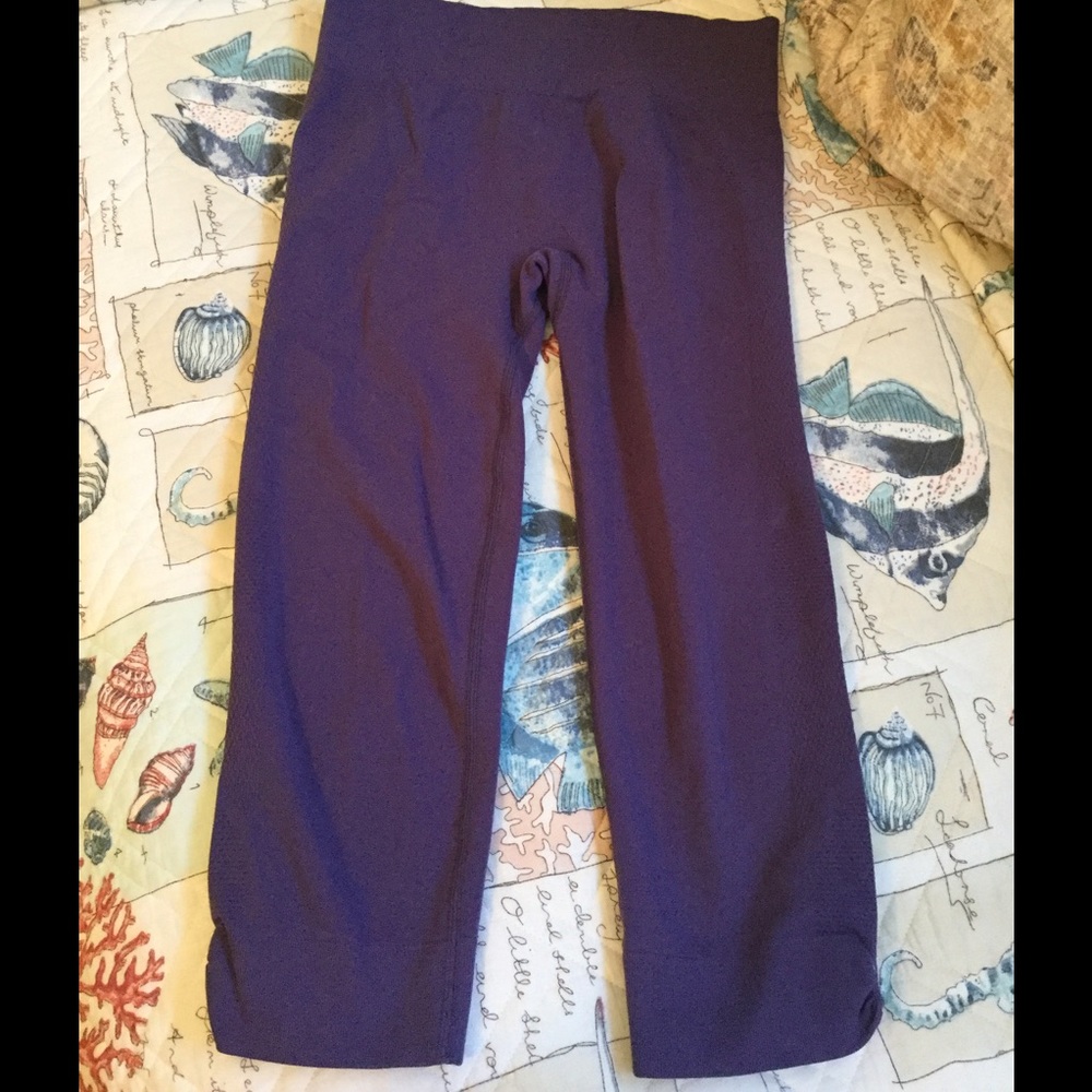 Workout bottoms fitted