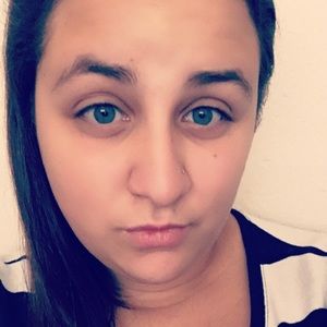 Meet your Posher, Cydney