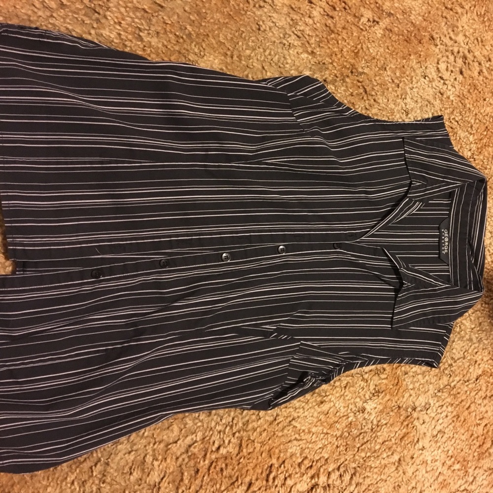 Black and white pin stripe top