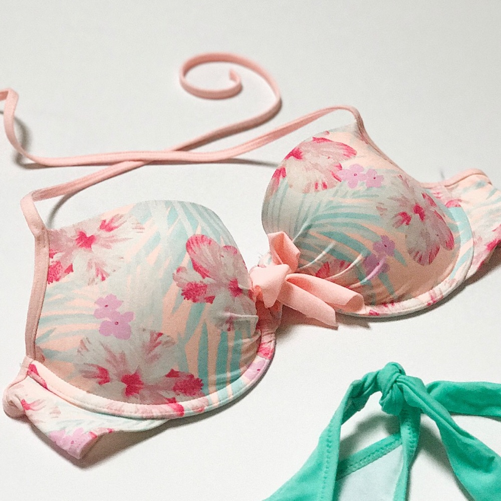 Hollister Halter Tropical Floral Print Bikini Top