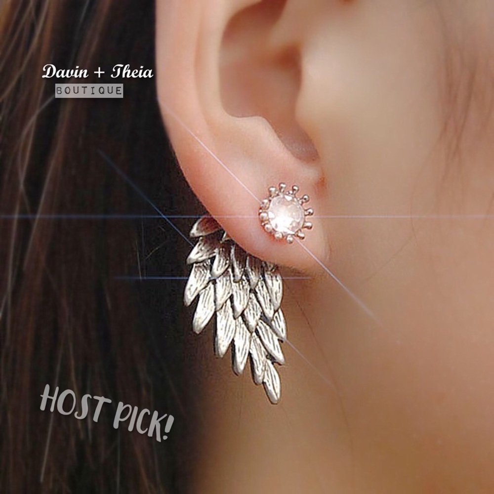 HP 3X 💖 Angel Wings Stud Earrings
