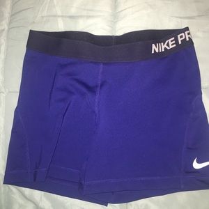 Nike pro women's shorts