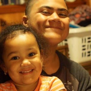 Meet your Posher, Nisi