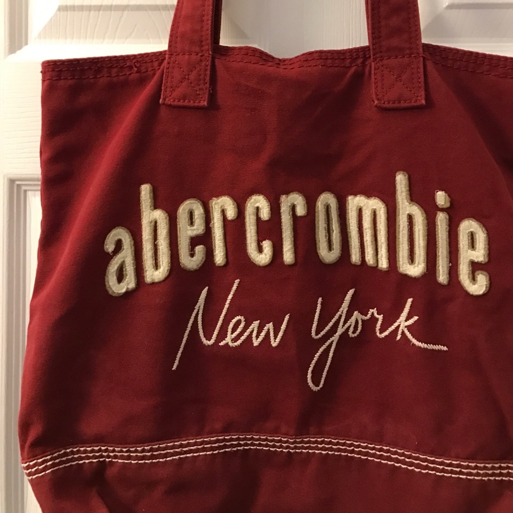 ‼️ SOLD ‼️Abercrombie and Fitch Tote!