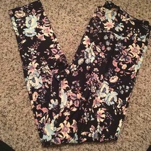 Lularoe floral TC leggings