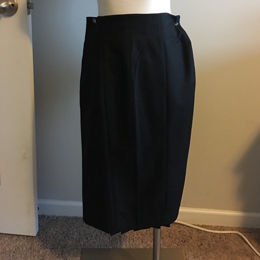 Bebe black skirt