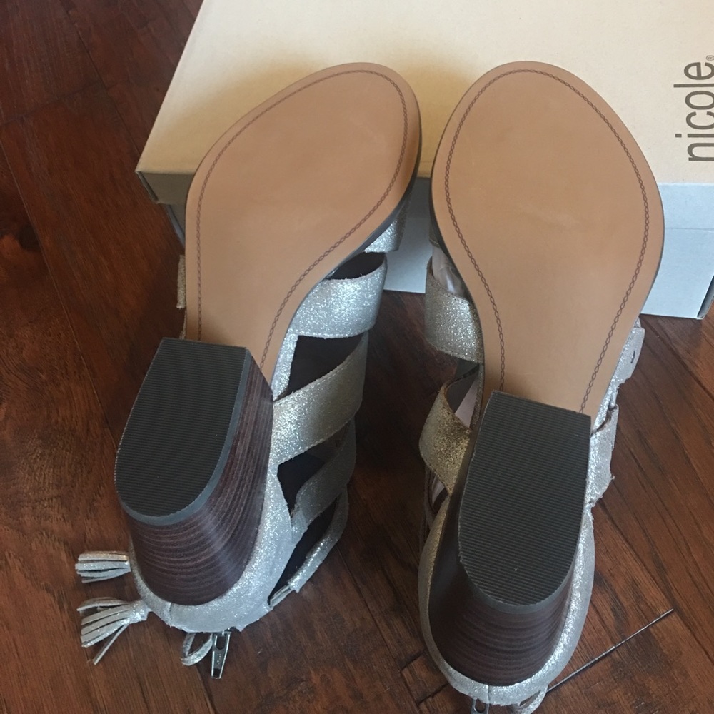 Nicole Tatiana Grey Heel Brand New - Picture 3 of 4