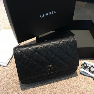 Chanel Wallet on Chain Caviar with Gold Hardware