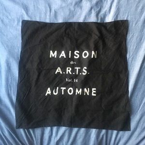 Black and white Madewell bandana