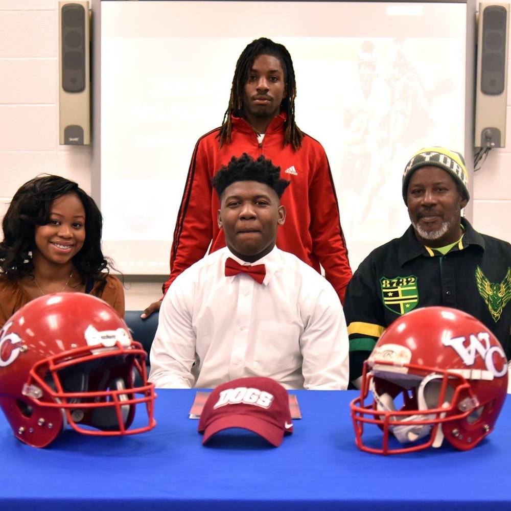 Meet your Posher, Dolove