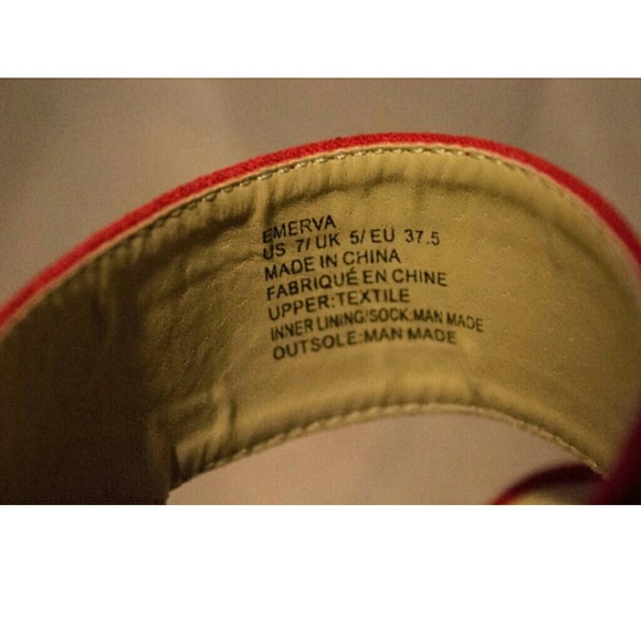 Red Peep toe Booties - Picture 3 of 3