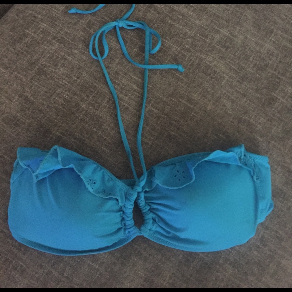Hollister bathing suit top
