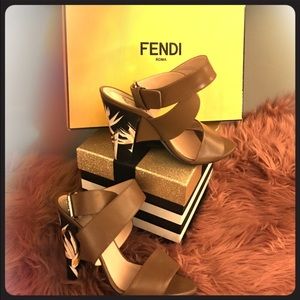Fendi Sterlizia Sandal