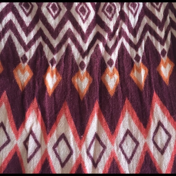 Aztec Patterned Scarf/Wrap - Picture 6 of 6