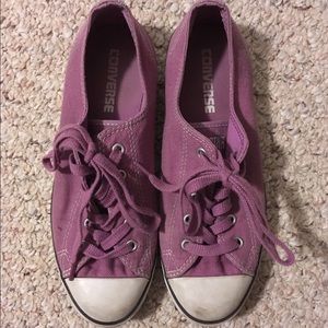 Women's purple low rise converse