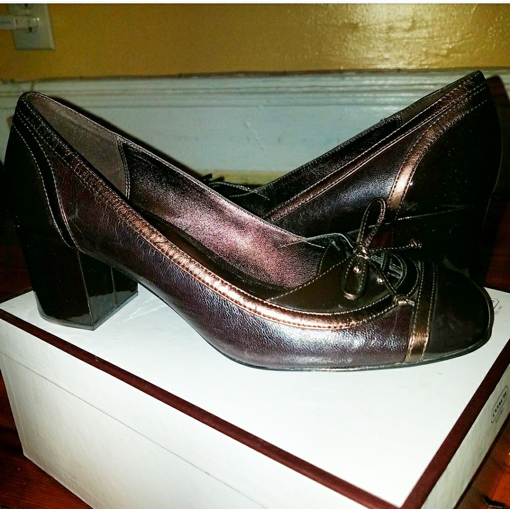 🌟Brown Coach Shoes🌟