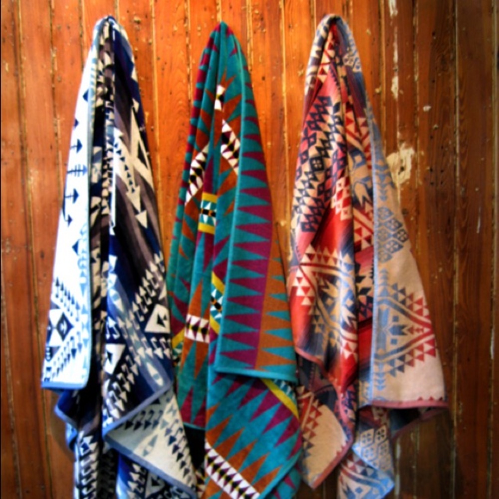 Two Pendleton Beach Towels - Picture 1 of 4