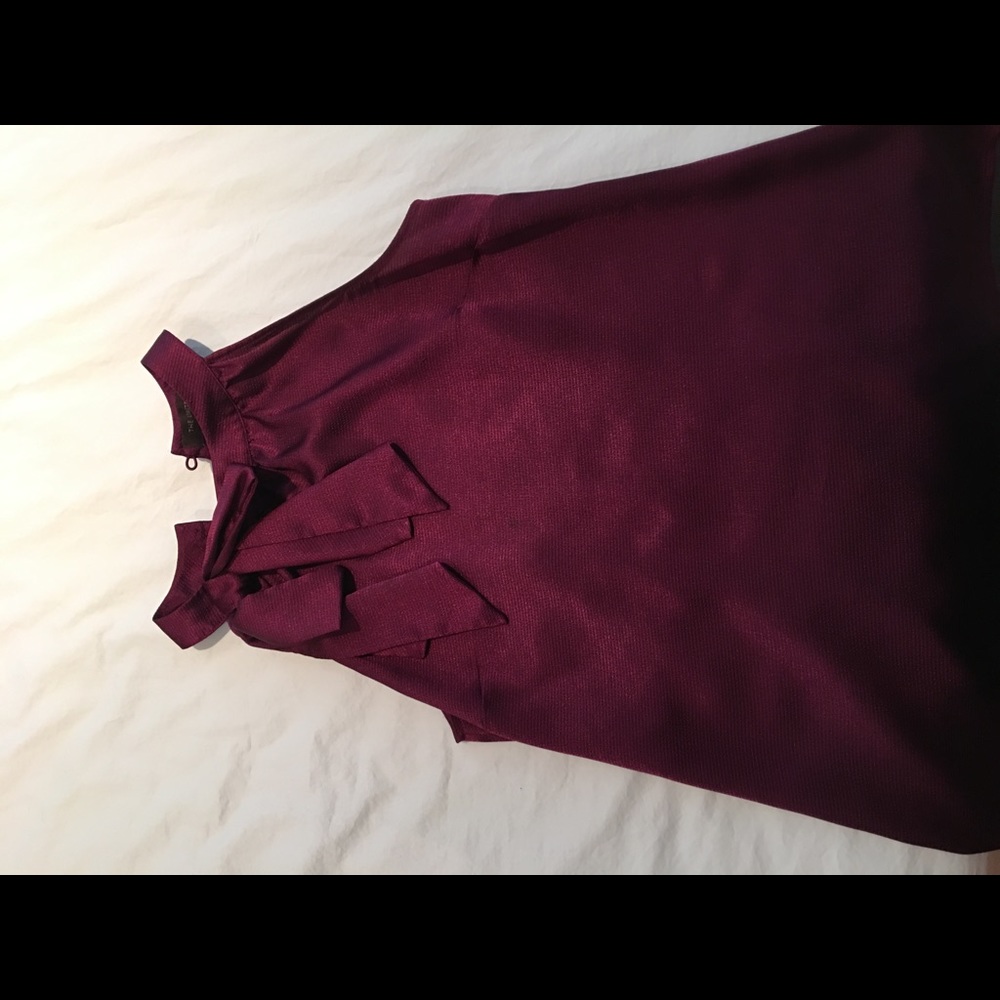 Limited Sleeveless blouse