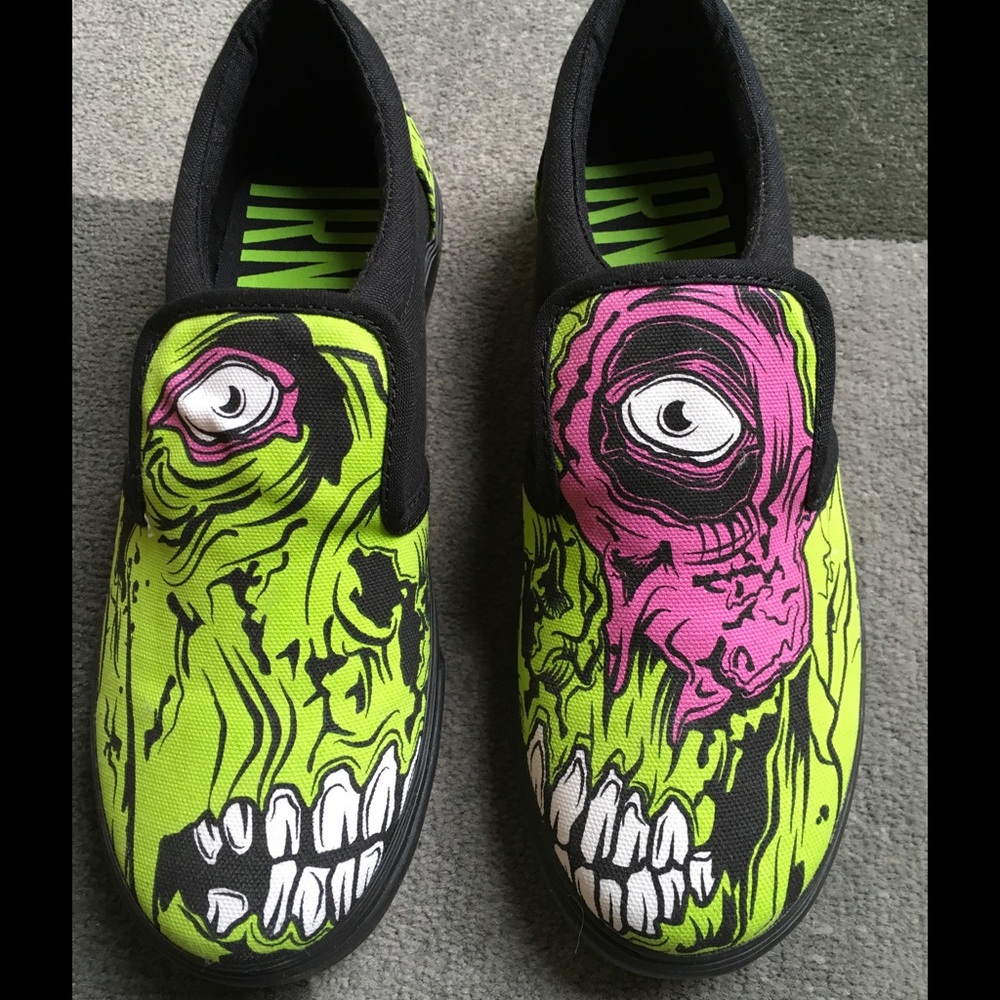 Iron Fist Zombie Chomper slip-on