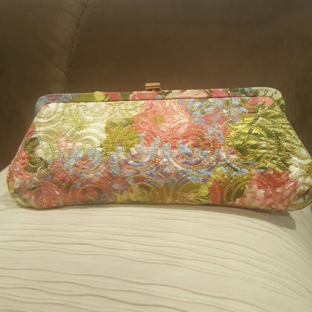 Meet your Posher, Allison