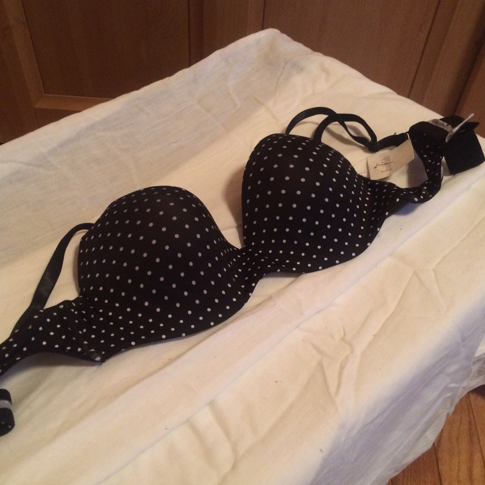 NWT Frederick's of Hollywood Black Polka Dot Bra