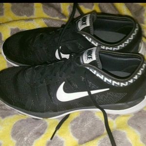 Black Nikes
