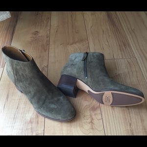 💥1 HOUR NIB Franco Sarto Catina Booties FIRM