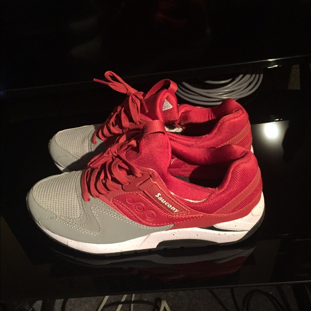 Saucony Grid 9000 | Men's size 9