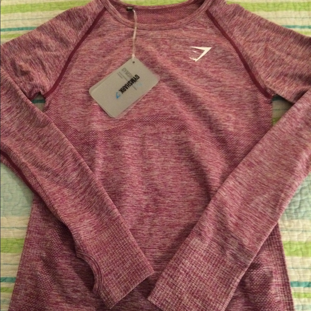 SOLD Gymshark long sleeve seamless - plum - small