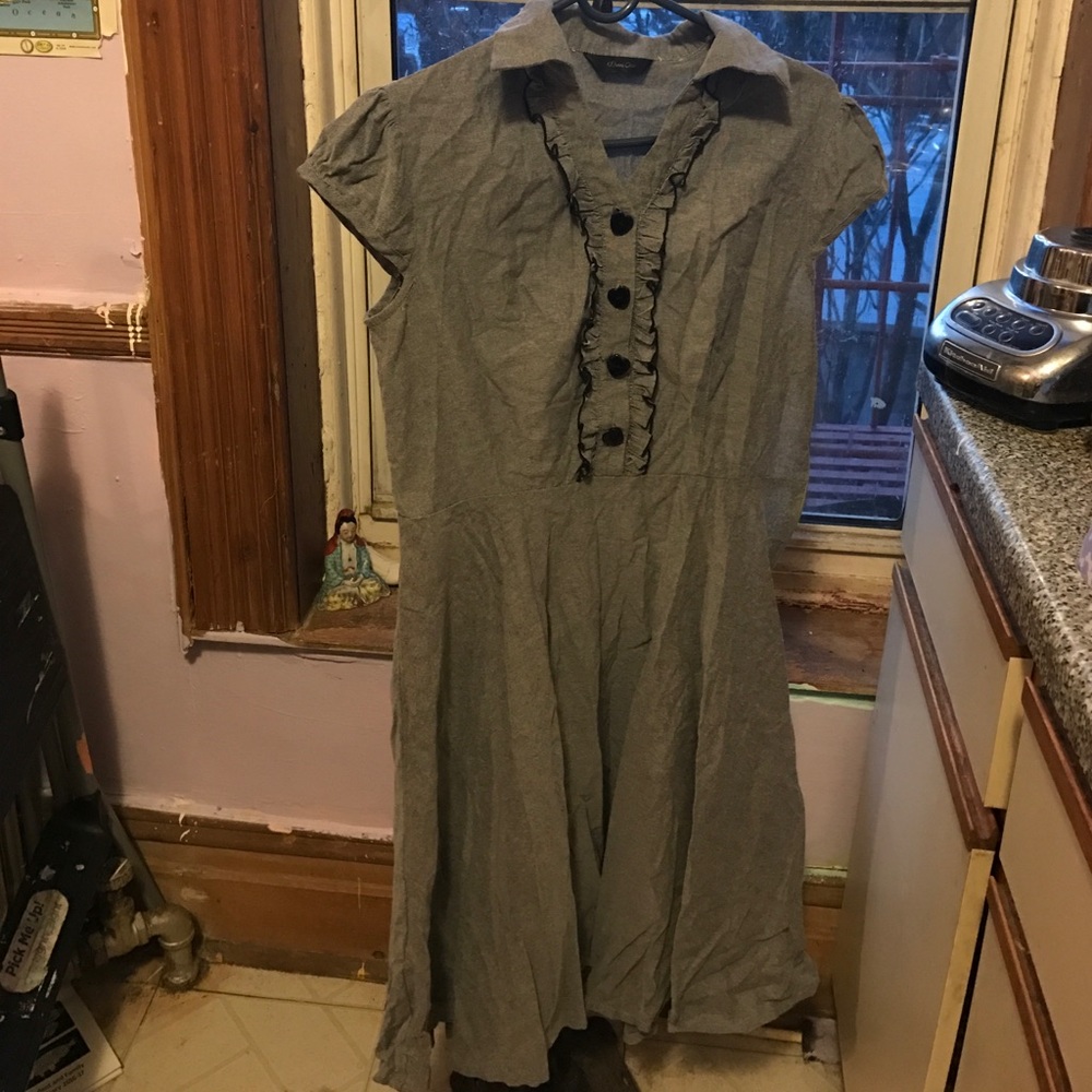 Adorable gray heart button dress flare at skirt