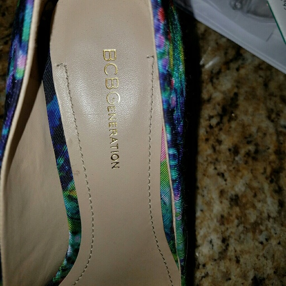 🚫SOLD🚫BCBGeneration Heels size 9 - Picture 4 of 4