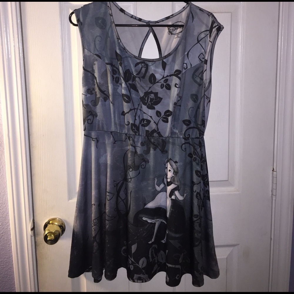 Alice dress