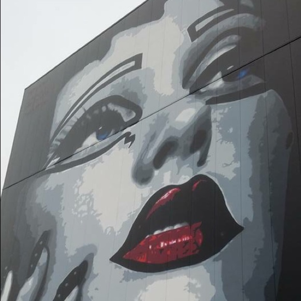 Meet your Posher, Paula