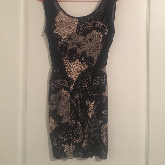 Mini dress - Picture 1 of 3