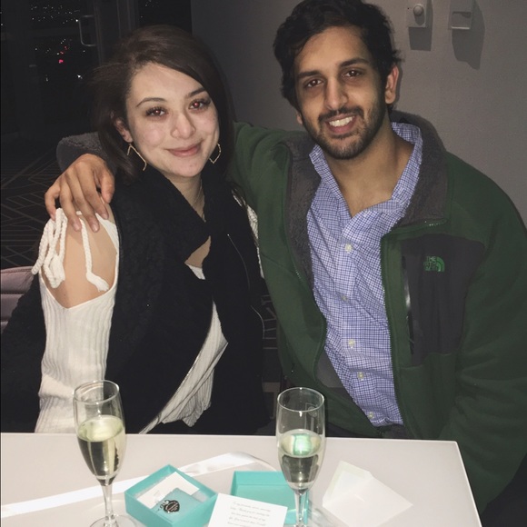 Meet your Posher! - Picture 7 of 7