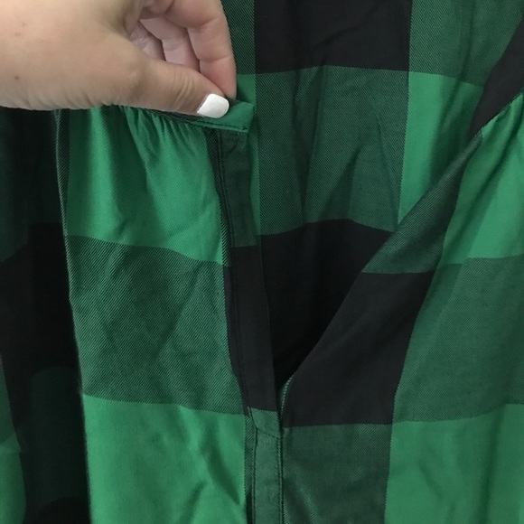 New Plaid Zara Top - Picture 2 of 3