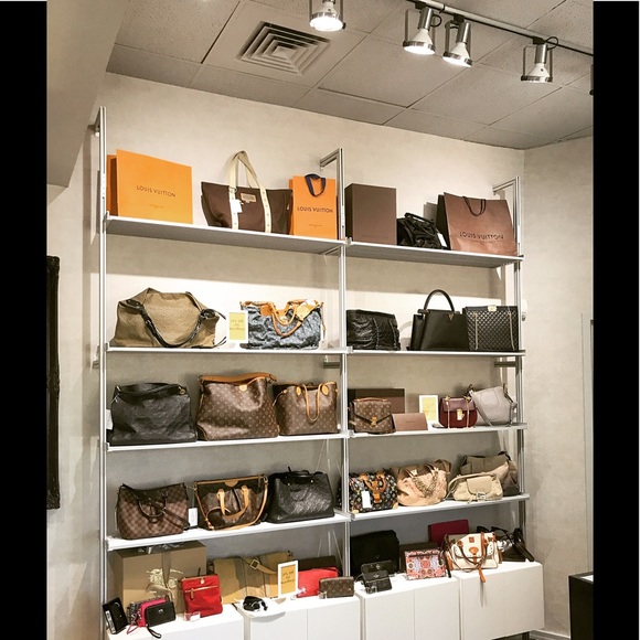 Meet your Posher, Posh - Picture 3 of 4