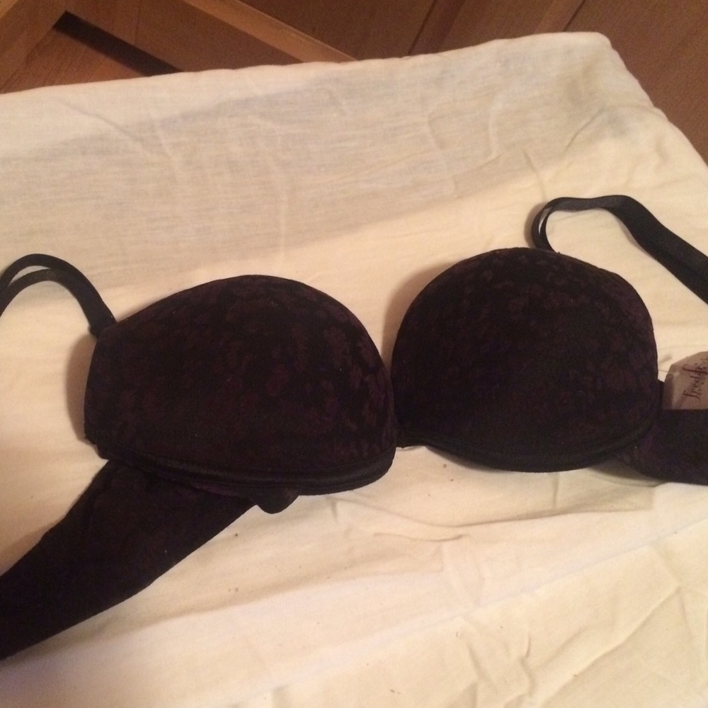 NWT Frederick's of Hollywood Extreme Push Up
