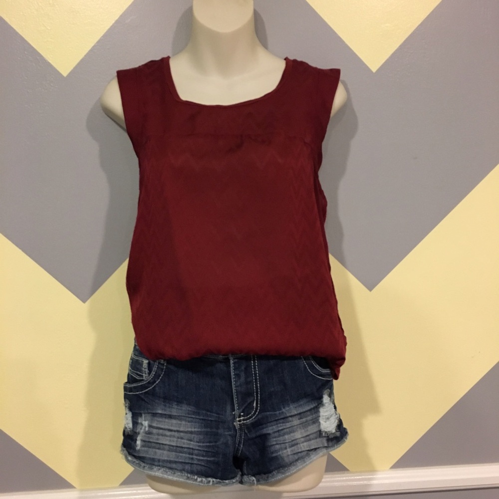 🌼Maroon Zig Zag Tank Top - Merona