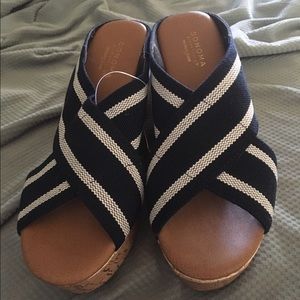 Sonoma memory foam wedges