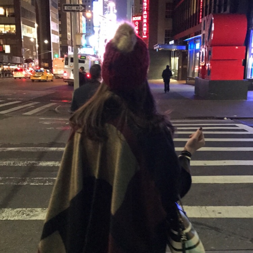 Meet your Posher, Olivia