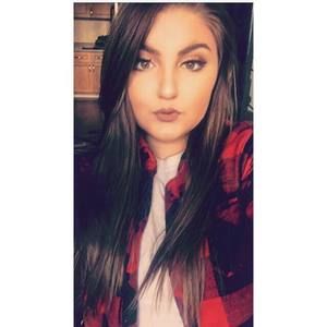 Meet your Posher, Brianna