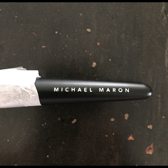 6" Michael Maron Powder / Blush Brush - Picture 2 of 2