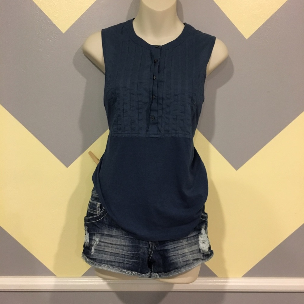 🌼Dark Blue Button Tank Top - Gap