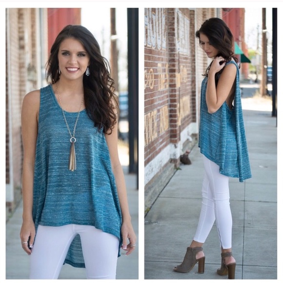 Only 1 Left❣️ Cape Back Tunic - Picture 2 of 2