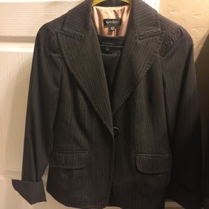 Business suit - Blazer and skirt