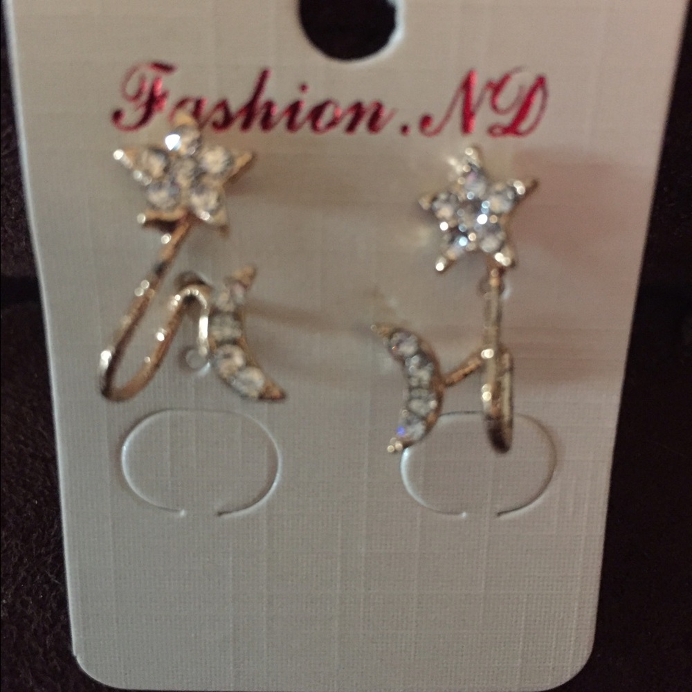 💕 Beautiful Rhinestone Earrings 💕