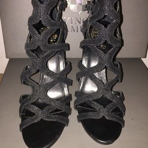 Brand new never worn gorgeous black heels size 6.5