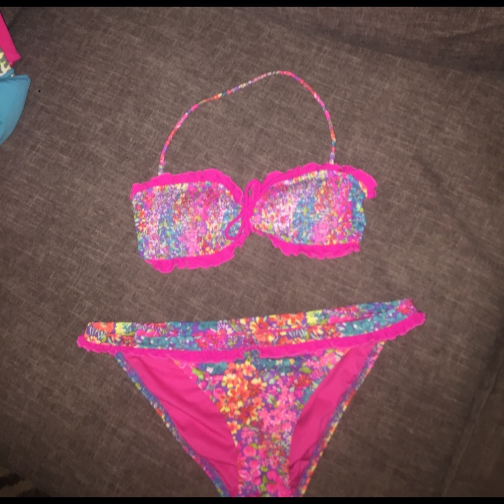 Flower print top & bottom!